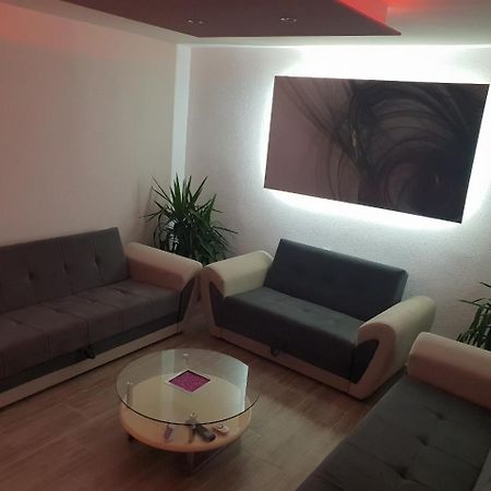 Kaca Apartmani 1 Banja Luka Exteriör bild