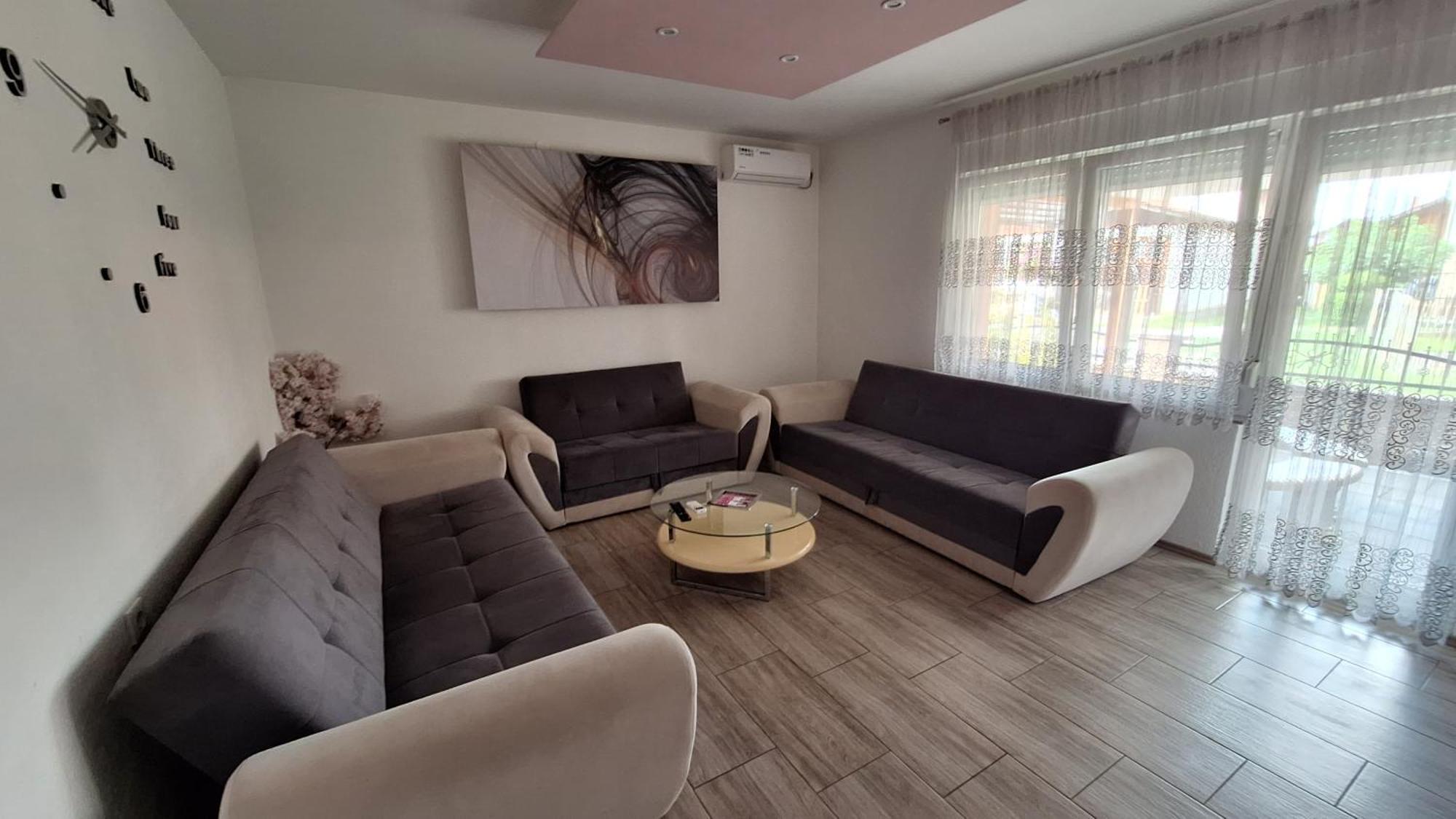 Kaca Apartmani 1 Banja Luka Exteriör bild