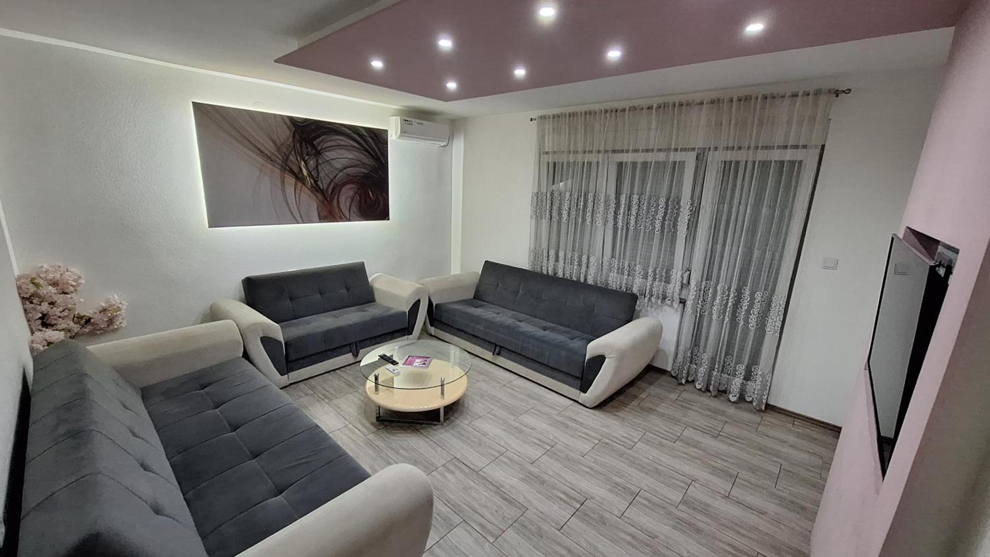 Kaca Apartmani 1 Banja Luka Exteriör bild
