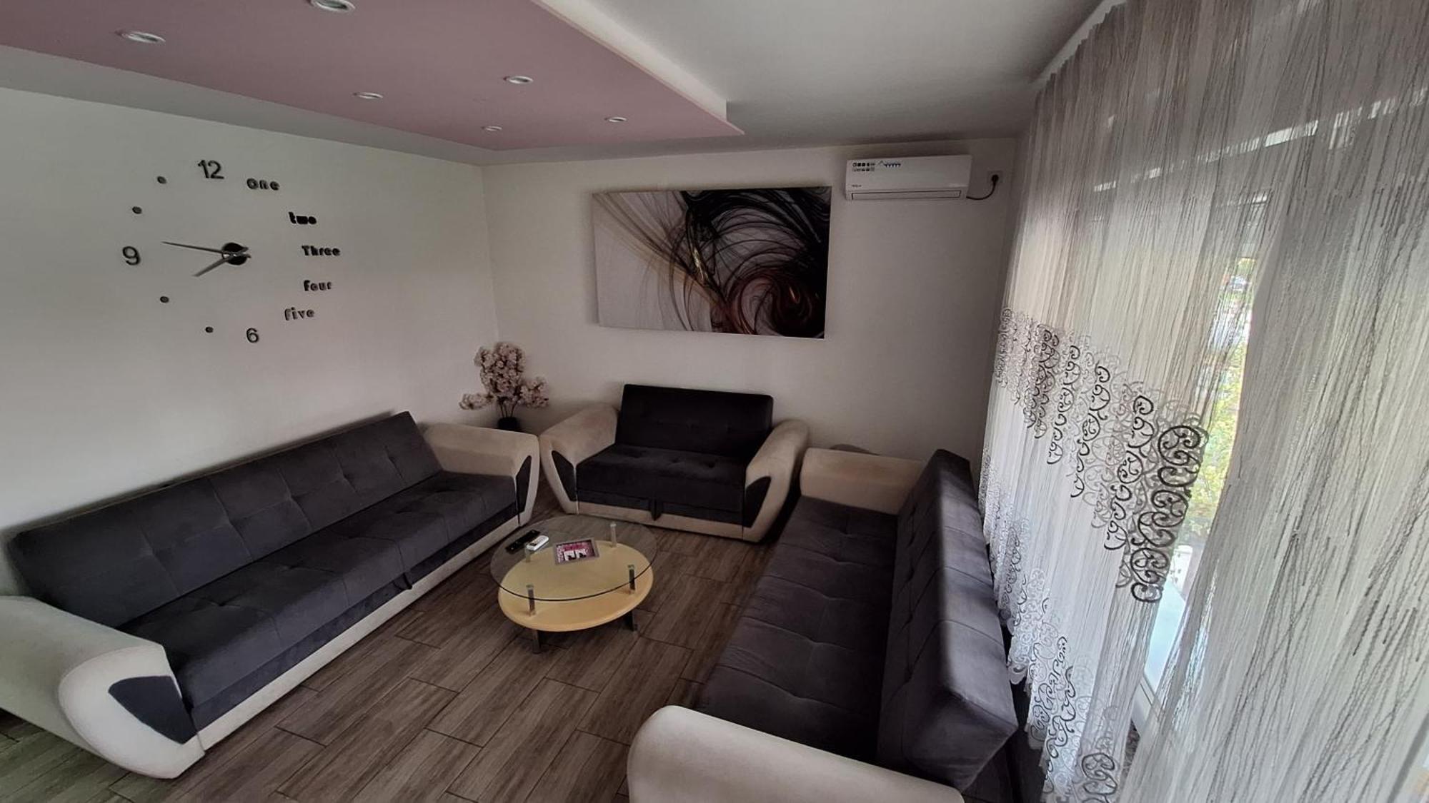 Kaca Apartmani 1 Banja Luka Exteriör bild