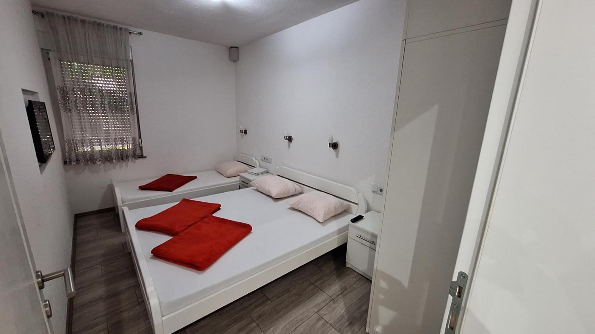 Kaca Apartmani 1 Banja Luka Exteriör bild