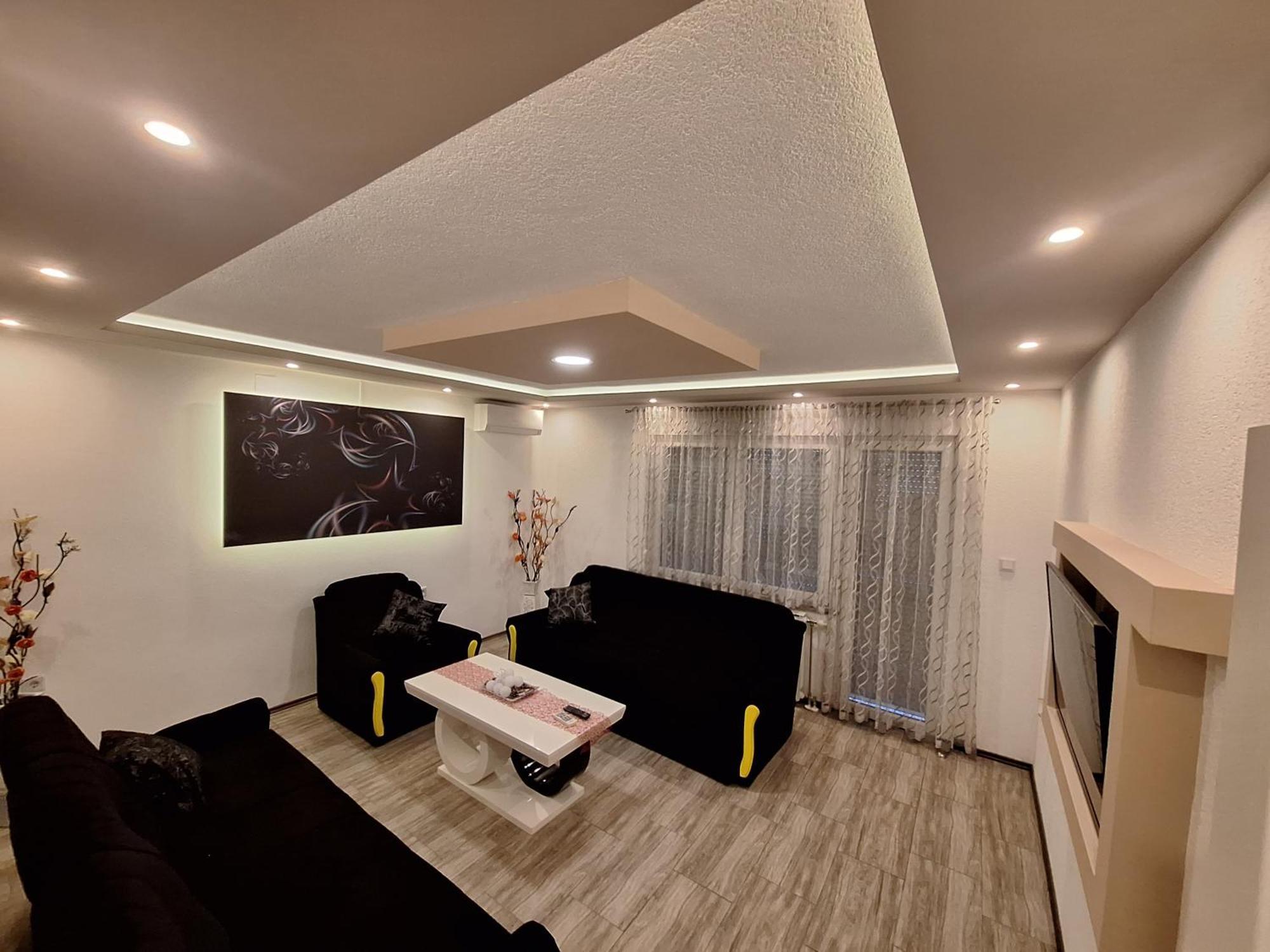 Kaca Apartmani 1 Banja Luka Exteriör bild