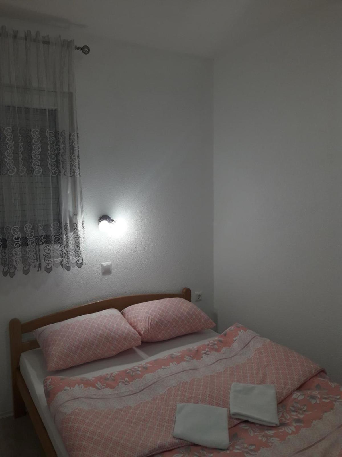 Kaca Apartmani 1 Banja Luka Exteriör bild