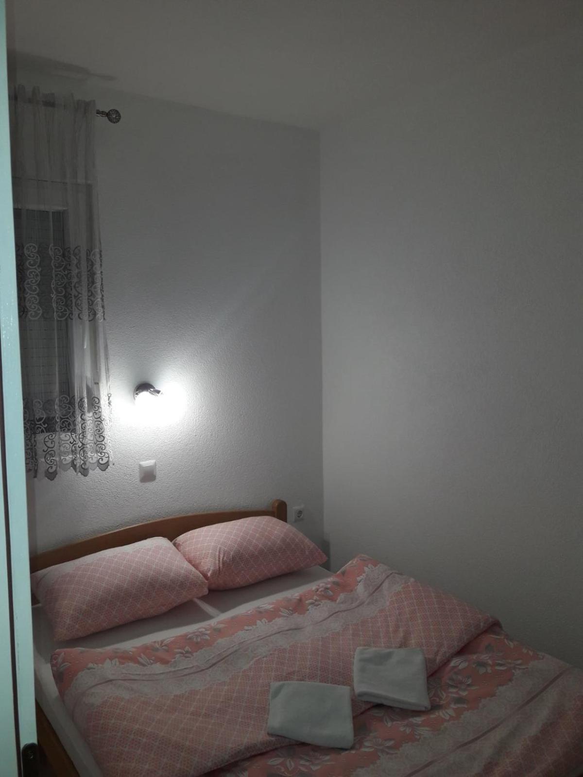 Kaca Apartmani 1 Banja Luka Exteriör bild