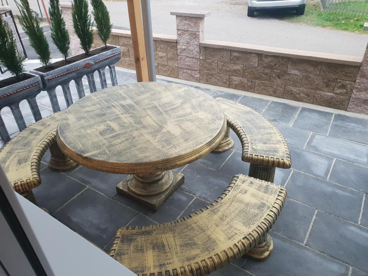 Kaca Apartmani 1 Banja Luka Exteriör bild
