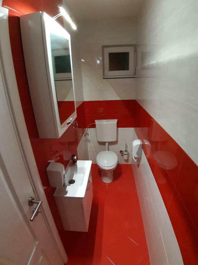Kaca Apartmani 1 Banja Luka Exteriör bild