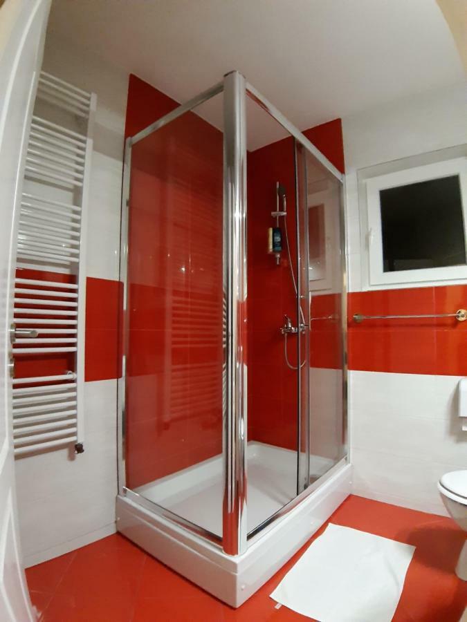 Kaca Apartmani 1 Banja Luka Exteriör bild